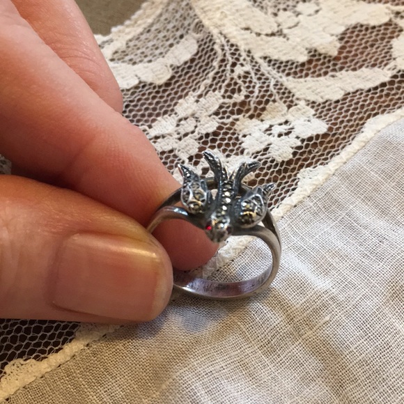 Sterling Silver Vintage Sparrow Marquisate Ring - Picture 2 of 8